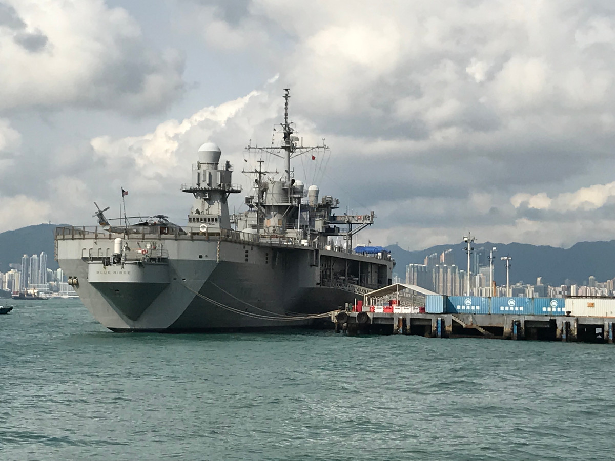 Các căn cứ hải quân của Mỹ ở Nhật Bản và Hàn Quốc có sức chứa lên tới hàng trăm tàu chiến, có các căn cứ hải quân với quân số lên tới hàng vạn người và sẽ là thảm hoạ nếu như những căn cứ quân đội này bị lây lan dịch bệnh. Nguồn ảnh: BI.