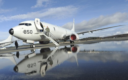 Tùy vào từng nhiệm vụ, P-8A Poseidon có thể mang theo ngư lôi, tên lửa, bom hoặc thủy lôi. Hiện tại, đây có thể coi là loại máy bay săn ngầm phổ biến bậc nhất thế giới hiện nay. Nguồn ảnh: AirRec.
