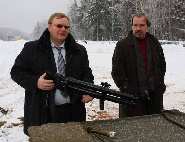 Khẩu súng phóng lựu hai nòng DP-64 được Nga thiết kế từ đầu thập niên 90 của thế kỷ trước là một loại vũ khí cực kỳ nguy hiểm nhưng lại rất ít tiếng tăm và không hay được biết tới. Nguồn ảnh: Topwar.