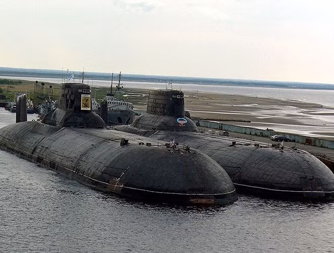 Đây chính là lý do để NATO gọi loại tàu ngầm này là Typhoon (cuồng phong)