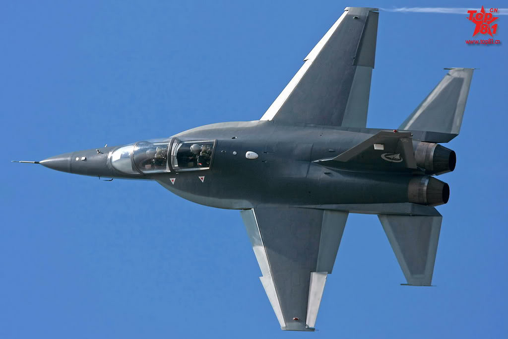 Liệp Ưng 15 tới thời điểm hiện tại đã có tổng cộng năm phiên bản khác nhau, trong đó phiên bản dành cho Không quân Trung Quốc mang tên JL-10. Nguồn ảnh: Airliners.