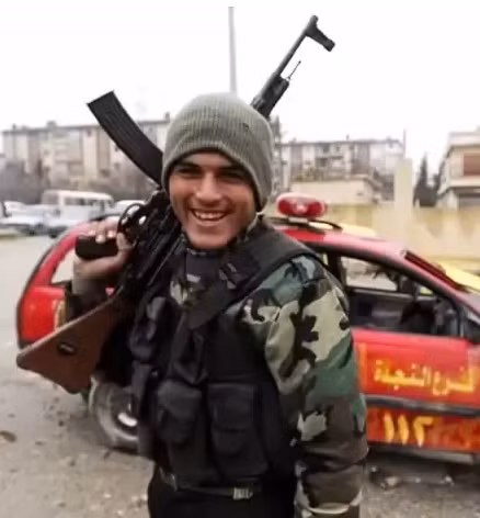 Súng trường tấn công đầu tiên trên thế giới được sản xuất hàng loạt là khẩu Stg.44 tới nay vẫn xuất hiện trong một vài cuộc xung đột khắp thế giới. Nguồn ảnh: Quora.