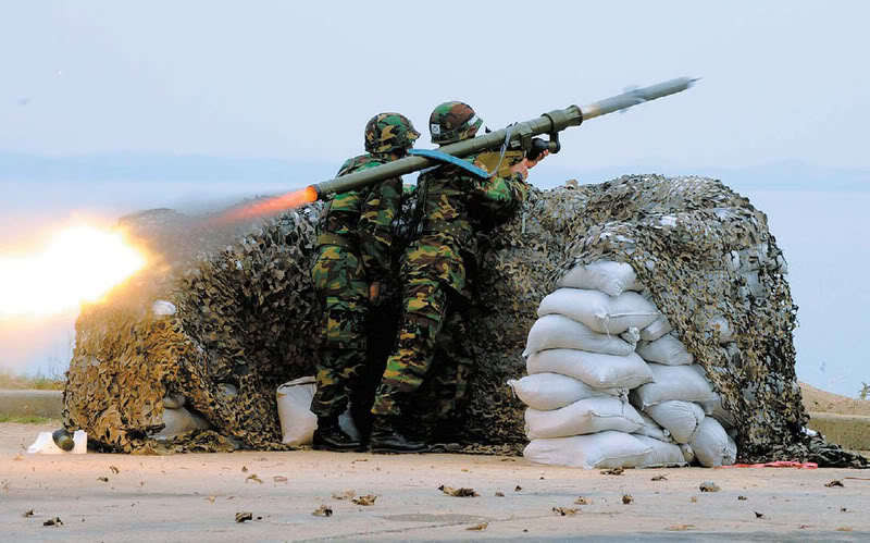 Tốc độ tối đa của mục tiêu khi bị Igla ngắm bắn cũng cao hơn, lên tới 400 mét/giây thay vì chỉ 360 mét/giây so với các phiên bản cũ. Ngoài ra, nhiều thông số kỹ thuật khác vẫn chưa được tiết lộ. Nguồn ảnh: Pinterest.