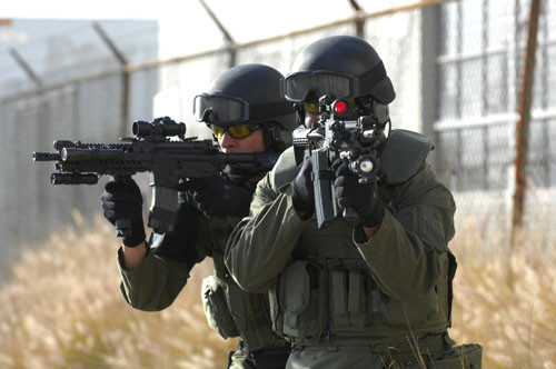 Được sản xuất bởi tập đoàn Ferfrans của Mỹ từ năm 2004, đây là loại súng trường tấn công được cải tiến từ phiên bản M4 Carbine hiện đang được sử dụng phổ biến trong quân đội Mỹ. Nguồn ảnh: FERFRANS.