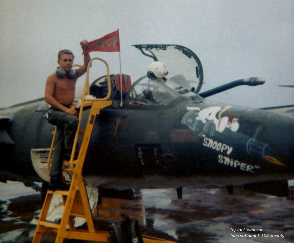 Ngay cả ở trên thế giới, F-104 Starfighter vẫn luôn nổi tiếng là loại máy bay "khó lái, dễ hỏng". Nguồn ảnh: Pinterest.
