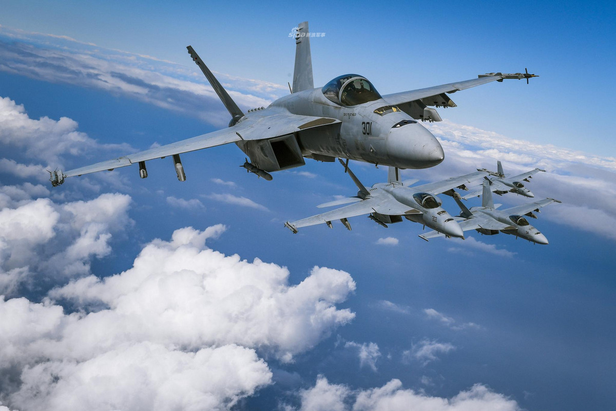 Về cơ bản, phiên bản F/A-18 Block III sẽ có những nâng cấp, cải tiến sâu so với phiên bản cũ, đặc biệt là tuổi đời khung thân được kéo dài. Nguồn ảnh: Sina.