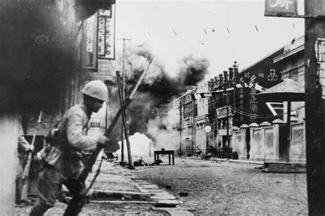 Cuộc chiến bắt đầu từ ngày 11/6 tới ngày 27/10/1938 tại thành phố Vũ Hán. Sau trận đánh này, quân đội Nhật dù chiến thắng và chiếm được Vũ Hán nhưng xét chung cuộc, Nhật đã "thua đau". Nguồn ảnh: Qsin.