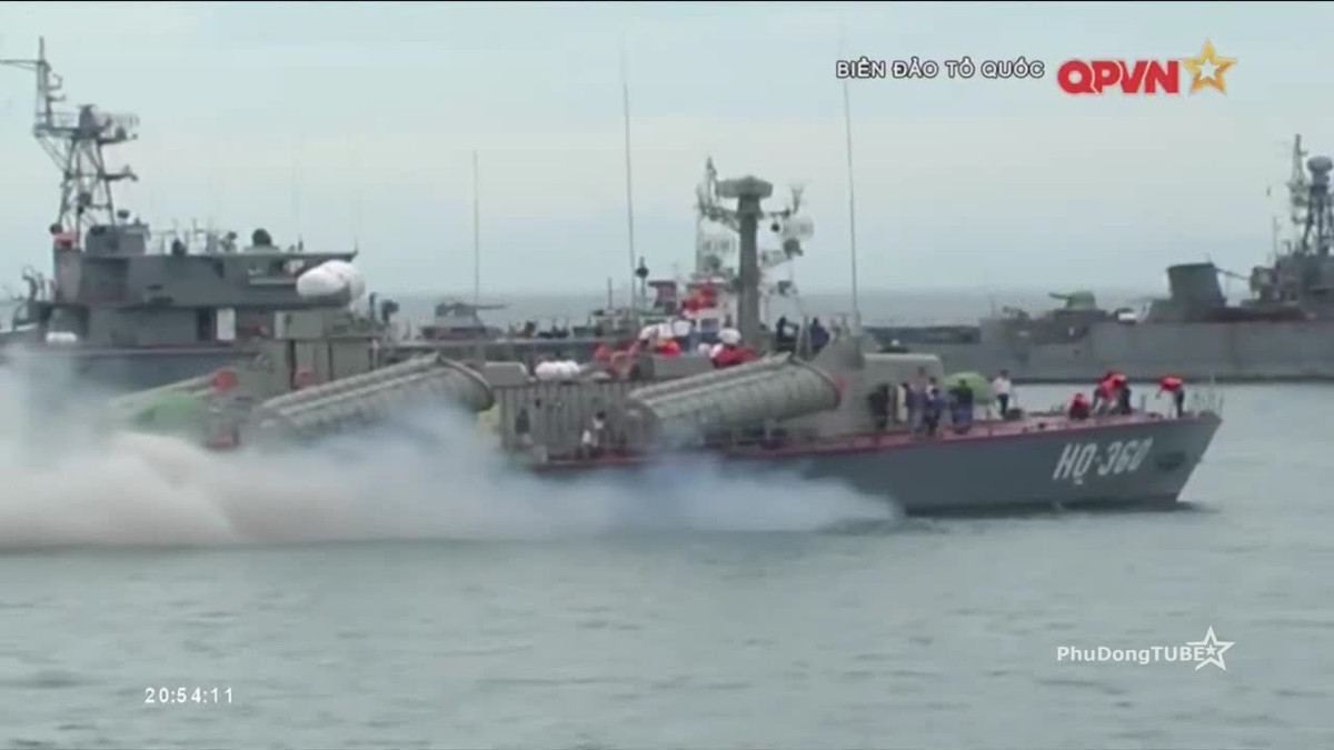 Tới năm 1978, do tình hình xung đột trên biển diễn biến phức tạp, Vùng Duyên hải 3 đổi tên thành Bộ Chỉ huy Vùng 3 Hải quân thuộc Quân chủng Hải quân. Nguồn ảnh: QPVN.