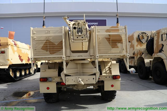 Đầu tiên là khẩu cối Phlox Flox 2S40 cỡ nòng 120mm. Đây là loại cối tự hành được Nga giới thiệu từ năm 2016 nhưng tới năm 2019 mới bắt đầu thu hút được nhiều sự chú ý của quốc tế. Nguồn ảnh: Armyrec.