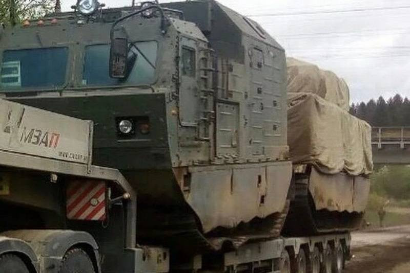 Magnolia được thiết kế để mang theo một khẩu cối cỡ nòng 120mm ở đốt phía sau của phương tiện. Thiết kế tháp pháo của Magnolia về cơ bản là có ngoại hình tương đồng với tháp pháo của 2S31 Vena. Nguồn ảnh: QQ.