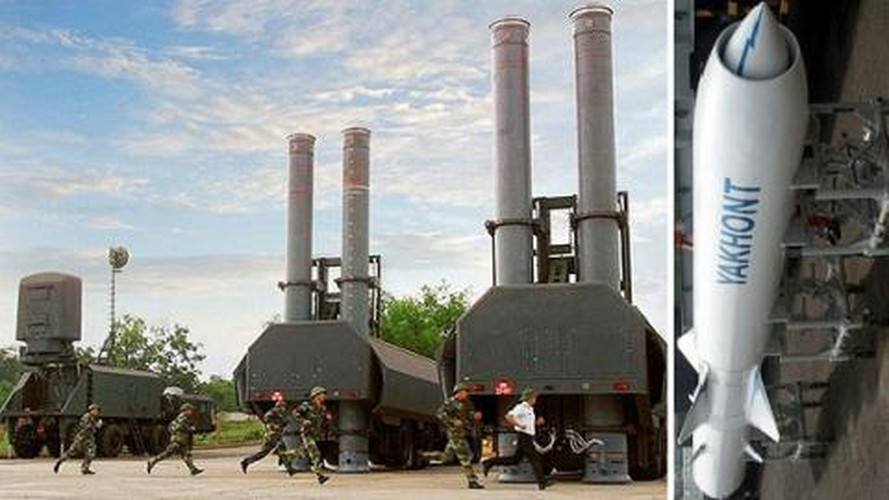 Bên cạnh đó, nó đang giữ vai trò chủ lực ngay cả trong lực lượng tên lửa bờ của Hải quân Nga trong khi Klub-M chưa thực sự sẵn sàng tác chiến.