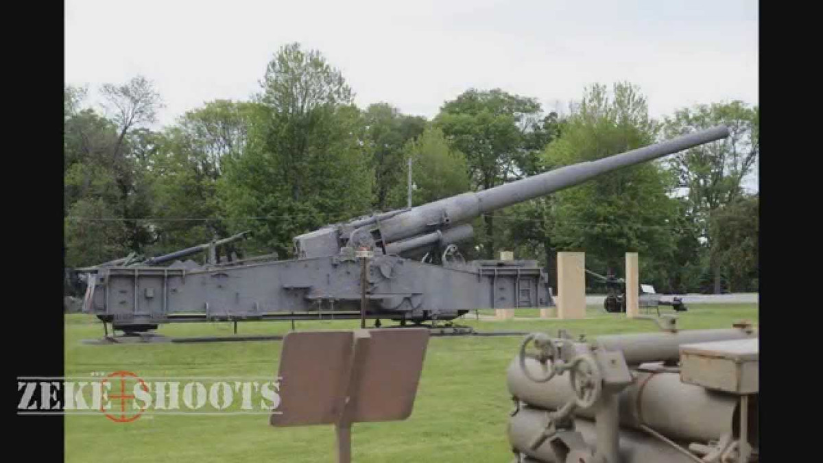 Ra đời từ năm 1962, khẩu pháo này từng được mang ra đặt tại Tây Đức, Hàn Quốc và Okinawa - sẵn sàng khai hoả bất cứ khi nào một cuộc chiến tranh hạt nhân diễn ra. Nguồn ảnh: Zeke.