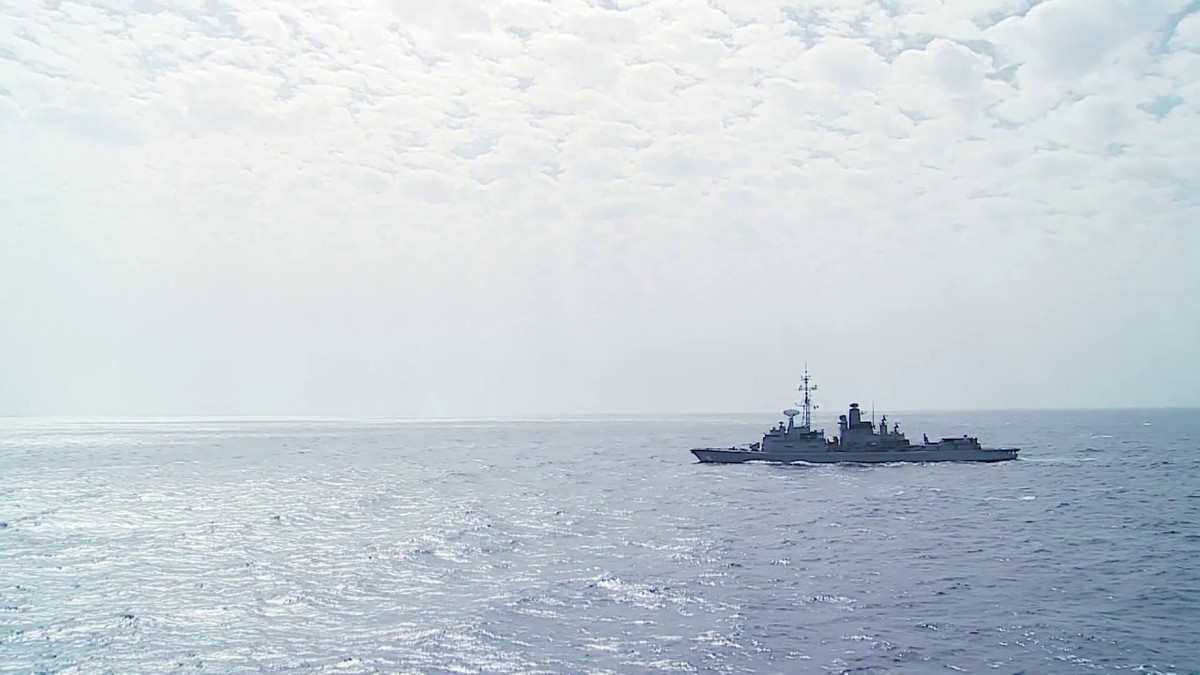 Đây cũng có thể coi là phiên bản phòng không của lớp tàu chiến Georges Leygues trước đây. Điểm khác biệt chủ yếu của hai lớp tàu này đó là vũ khí và hệ thống động lực. Nguồn ảnh: Pinterest.