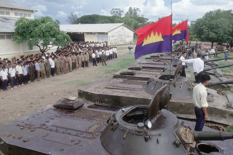 Tới nay, PT-76 trong biên chế của Campuchia đang có khoảng 50 xe tăng PT-76 do Liên Xô sản xuất và khoảng 150 xe tăng Type 63 do Trung Quốc sản xuất. Nguồn ảnh: Pinterest.