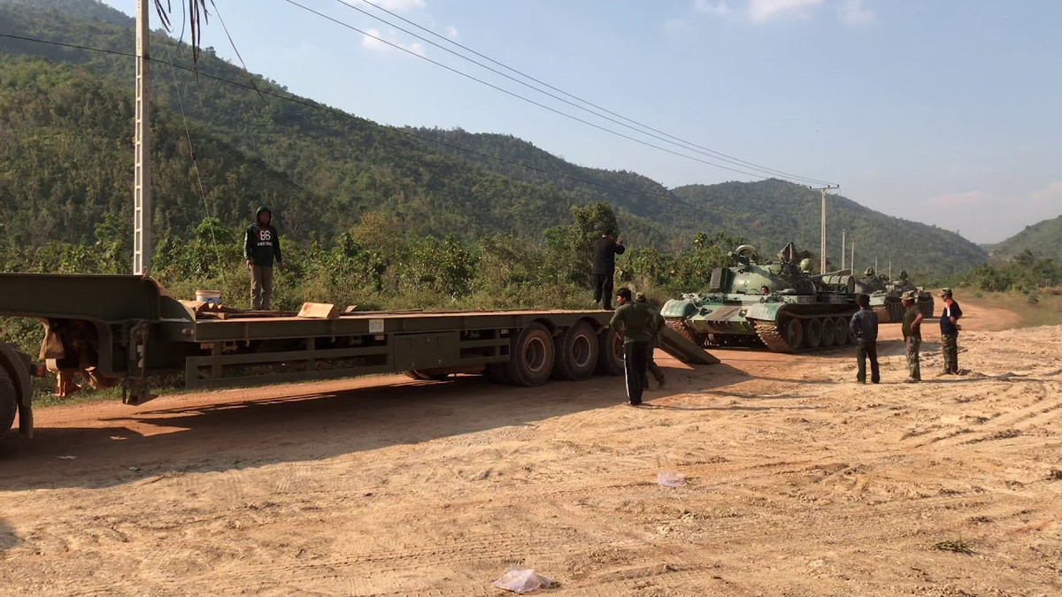 Loại xe tăng chủ lực hiện đại nhất và cũng là loại xe tăng chủ lực duy nhất của Campuchia hiện nay đó là xe tăng T-55. Đây là loại xe tăng đã cũ, ra đời từ cách đây hơn nửa thế kỷ. Nguồn ảnh: Tankers.