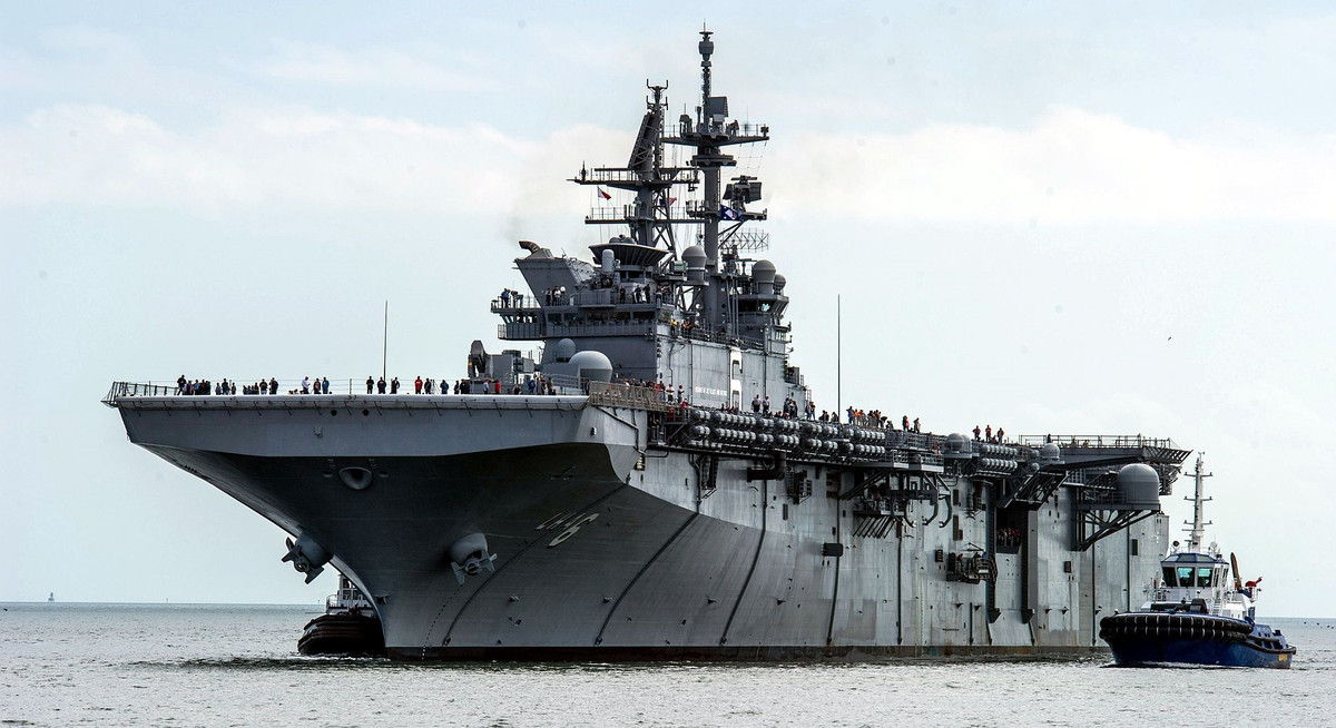 Việc quá tập trung vào củng cố biên giới trên bộ có thể khiến Mỹ bị mất thế thượng phong trên biển dù rằng tiềm lực của Trung Quốc trong giai đoạn gần đây là không còn như trước.