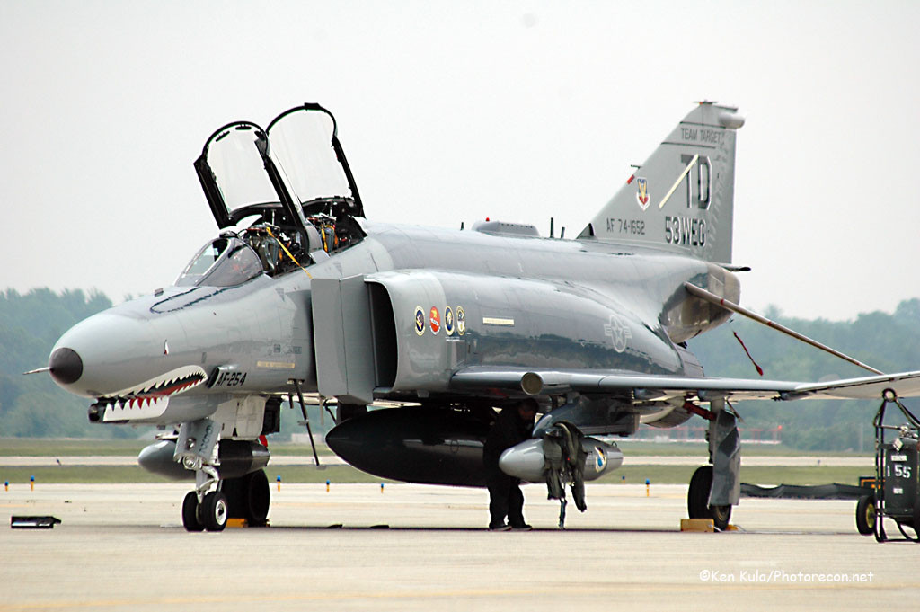 Ngoài ra nước này vẫn còn sử dụng tiêm kích F-4 Phantom II - cũng là một loại chiến đấu cơ từ thời Chiến tranh Việt Nam. Nguồn ảnh: Flickr.