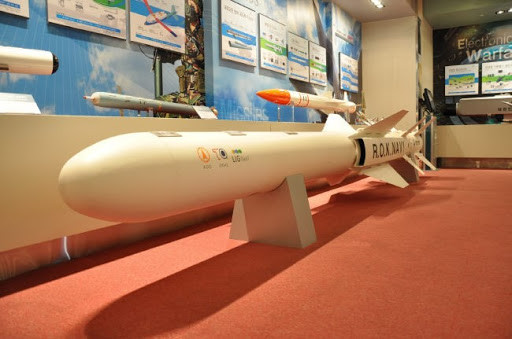 Theo các thông tin được truyền thông Hàn Quốc đăng tải, động cơ SSE-750K được thiết kế bởi Samsung Techwin nhưng ngay cả Deawoo và Huyndai cũng có khả năng sản xuất loại động cơ này bất cứ khi nào được yêu cầu. Nguồn ảnh: Pinterest.