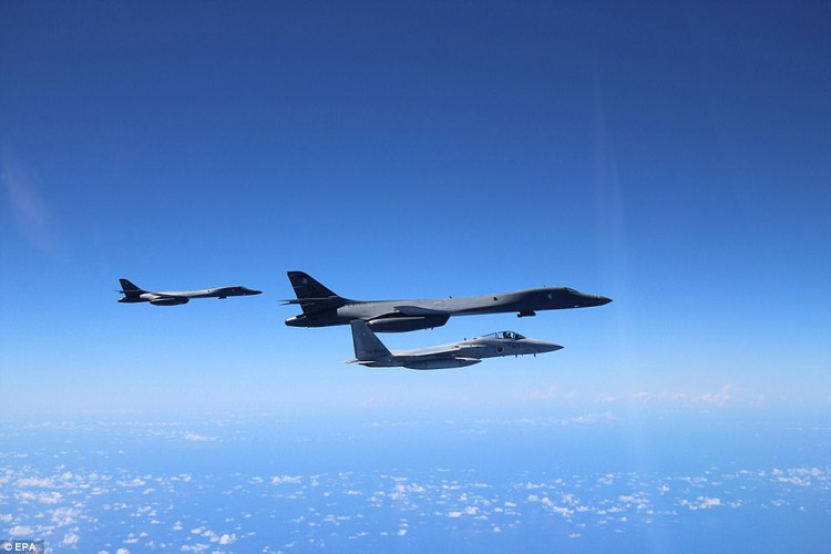 Theo kế hoạch cũ, B-1B Lancer sẽ tiếp tục là máy bay ném bom chủ chốt của quân đội Mỹ cho đến năm 2040