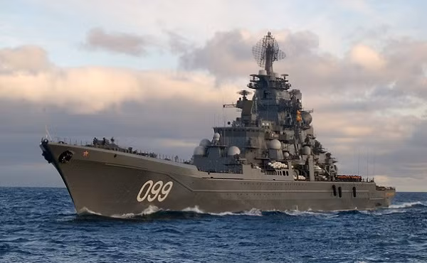 Thứ ba là về vấn đề nhiên liệu, khi động cơ trên tàu chạy với công suất quá lớn, tiêu thụ nhiều nhiên liệu sẽ là vấn đề hiển nhiên. Nguồn ảnh: QQ.