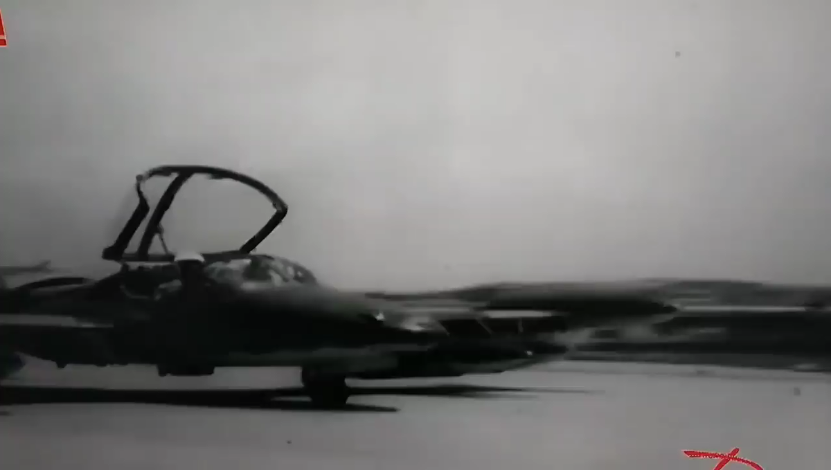 Từ tháng 4/1975 - nghĩa là trước khi giải phóng hoàn toàn miền Nam Việt Nam thống nhất đất nước, chúng ta đã thu giữ và sử dụng các máy bay cường kích A-37 của đối phương làm chiến lợi phẩm. Nguồn ảnh: TL.