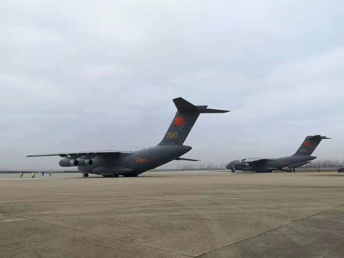 Tải trọng này cho phép Y-20 xếp "chung mâm với vận tải cơ C-17 của Mỹ hoặc Il-76DM của Nga hiện tại. Nguồn ảnh: QQ.