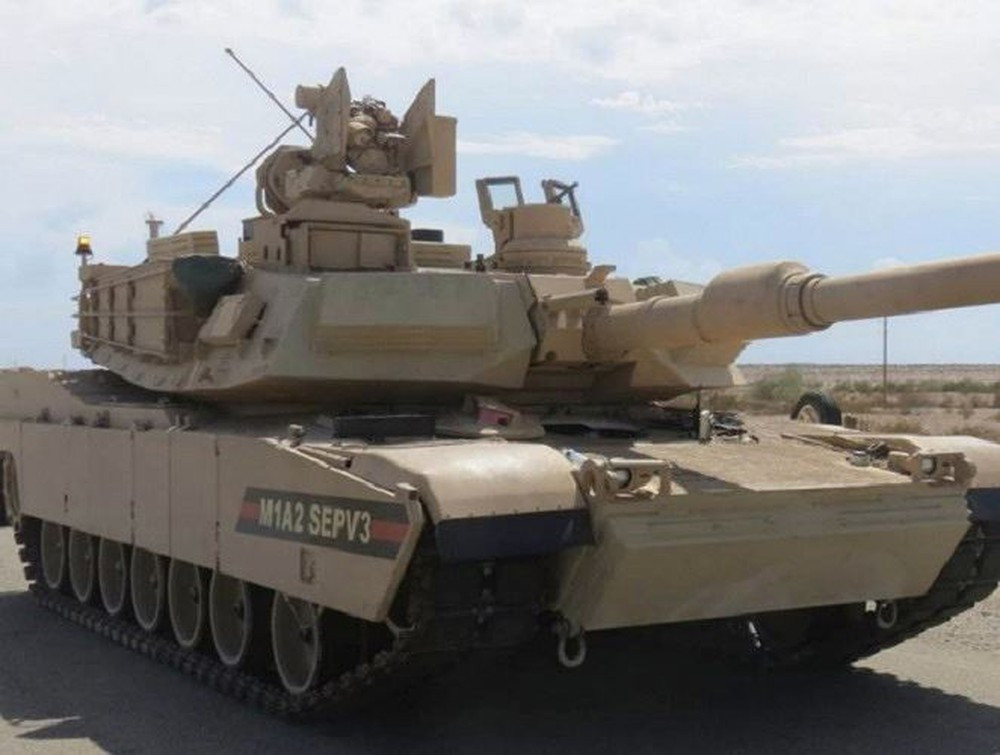 Đây đều là các xe tăng M1A2 SEPV3 - phiên bản mạnh nhất của xe tăng chủ lực M1A2 hiện nay. Nguồn ảnh: MilitaryArmForces.
