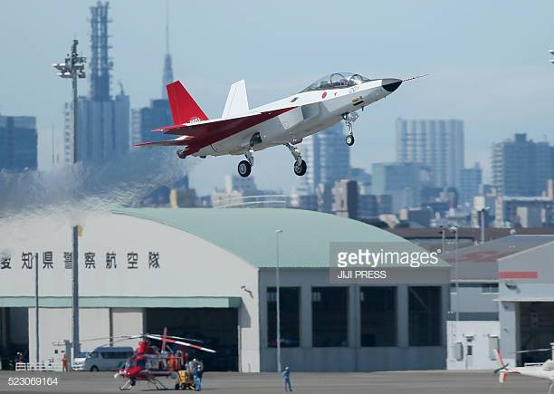 Ngoài ra, tiêm kích X-2 của Nhật Bản còn có thiết kế để tối ưu hoá khả năng lẩn tránh radar của đối phương với phần thân có rất ít đường hàn nối, khoang lái được thiết kế thấp, động cơ được bọc vỏ chống phản xạ radar đặc biệt. Nguồn ảnh: Gettyimg.