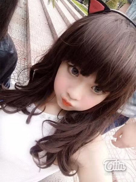 Và dù khá đam mê với diễn xuất nhưng ước mơ của Hưng là trở thành một chuyên viên make-up, cậu bạn đang cố gắng tích góp để có thể hoàn thiện mong ước này vào một ngày gần nhất.