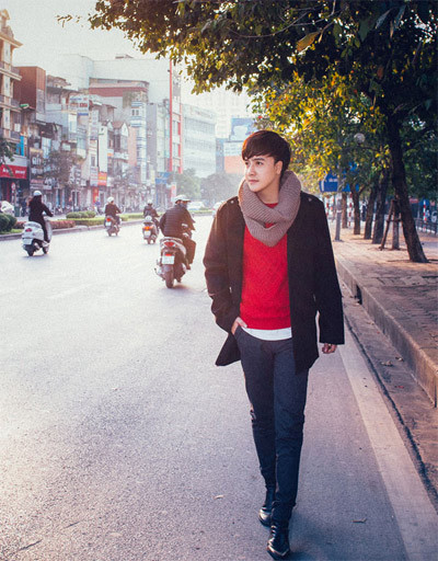 Thiên Anh cho biết vẫn giữ ước mơ làm nghệ thuật, nhưng để thực hiện ước mơ đó, anh cũng cần có tiền và kinh doanh mỹ phẩm là một cách giúp kiếm thêm thu nhập để thực hiện dự định.