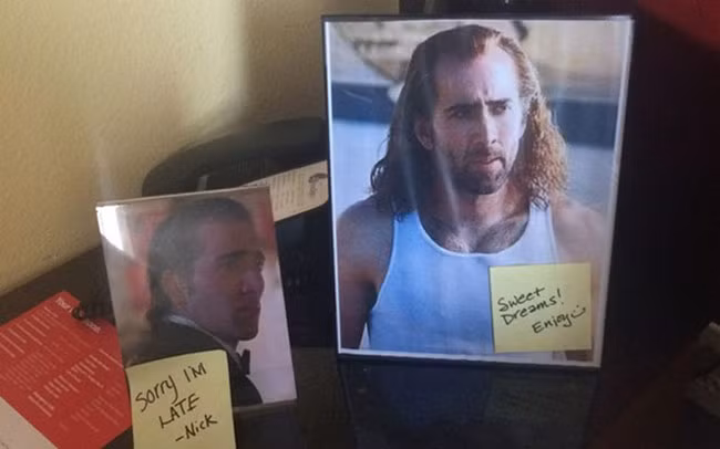 Một vị khách ở Texas yêu cầu có ảnh của Nicolas Cage trong phòng để chào đón cô.