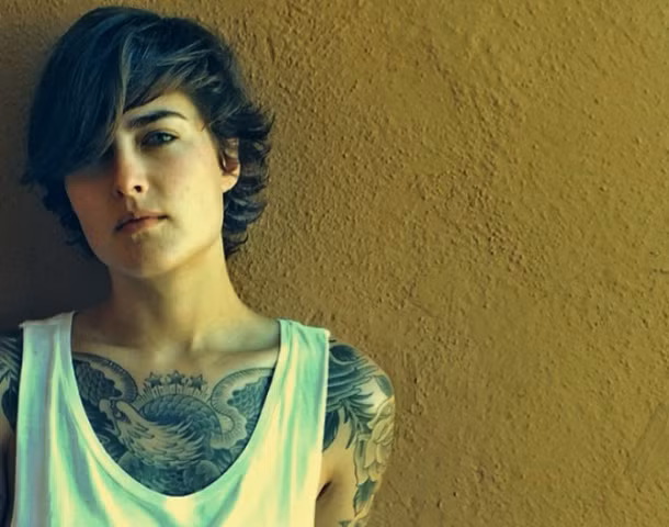 Giấc mơ nghệ thuật lớn nhất của Nicole là hoạt động trong lĩnh vực âm nhạc. Cô bắt đầu chinh phục lĩnh vực này từ năm 2007. Những bài hát của cô nhẹ nhàng mà da diết, sâu lắng. Nicole cũng lập ra ban nhạc mang tên The Switched. 