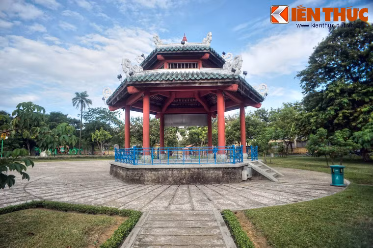 Vì nhiều lý do, trong thời gian gần đây, các hoạt động biểu diễn không còn được duy trì thường xuyên ở nhà kèn. Vào những buổi chiều cuối tuần, bao trùm lên công trình lịch sử này thường là bầu không khí vắng lặng.