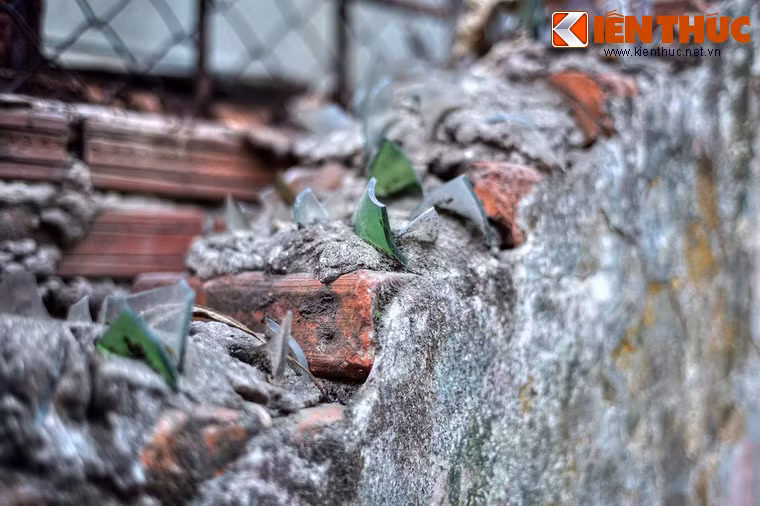 Vào năm 1979, đài tưởng niệm Khâm Thiên đã được công nhận là Di tích lịch sử cấp quốc gia của Việt Nam.