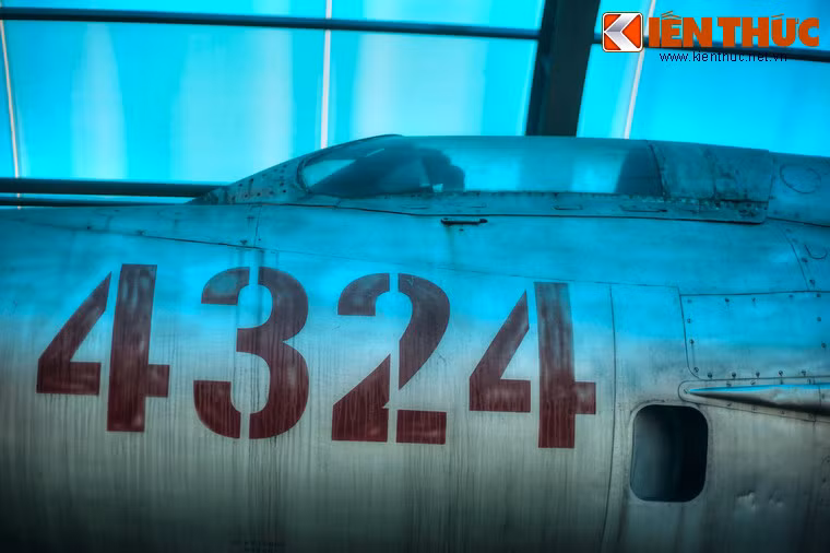 Với 14 lần lập công chỉ trong khoảng 8 tháng, xác suất tiêu diệt mục tiêu của chiếc MiG-21 số hiệu 4324 cao nhất Việt Nam trong cả giai đoạn kháng chiến chống Mỹ.