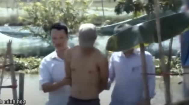 Bằng các biện pháp nghiệp vụ, khoảng 11h30 ngày 13/10/2016, phát hiện Tú "mò" về nhà ở Hà Nam, tổ công tác đã mời đối tượng về trụ sở Công an để làm việc.