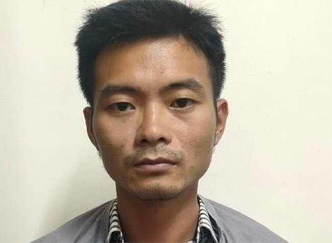 Ha Noi: Nguoi dan ong muon xe may cua nguoi yeu mang di ban