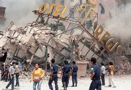 Gần như tất các các bé mới sinh đều sống sót sau khi một trận động đất mạnh 8.0 độ richte làm đổ sụp toàn bộ bệnh viện tại thành phố Mexico City, Mexico năm 1985. Điều kì diệu ở chỗ các em vẫn sống sót sau 7 ngày không có sự chăm sóc, nước uống, hơi ấm hay bất cứ tiếp xúc nào với con người. 