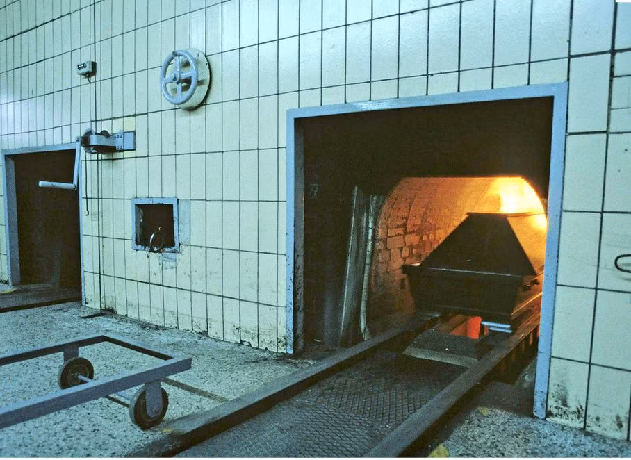 Họ cũng nhận ra rằng rất ít người dám đối mặt thẳng thắn với cái chết bởi sự sợ hãi đã áp đảo mọi cảm xúc khác. Chính vì vậy, họ càng thêm quyết tâm thực hiện dự án này nhằm mang lại những trải nghiệm chân thực cho khách hàng.