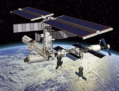 Các phi hành gia tại trạm vũ trụ quốc tế chứng kiến khoảng 15 lần mặt trời mọc và 15 lần mặt trời lặn mỗi ngày.