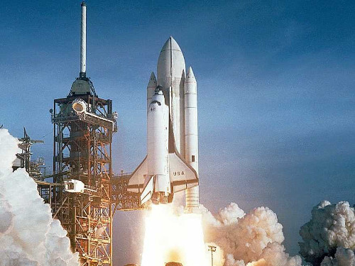 Chuyến bay lên sao Hỏa có tính rủi ro khá cao. Chỉ cần sai phạm một điều rất nhỏ trong quá trình cất cánh hoặc hạ cánh cũng có thể khiến cho cả hệ thống hỗ trợ tàu thất bại. Đó là chưa kể đến các bức xạ cao và làm giảm trọng lực của bạn.