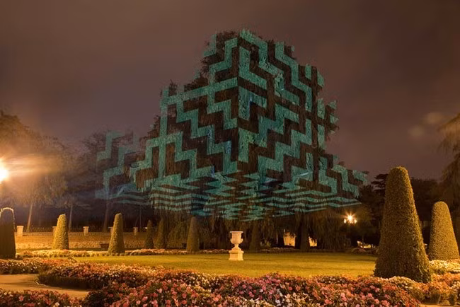 Các phương pháp chiếu sáng chỉ đơn giản là nhằm vào các cây và ghi lại hình.