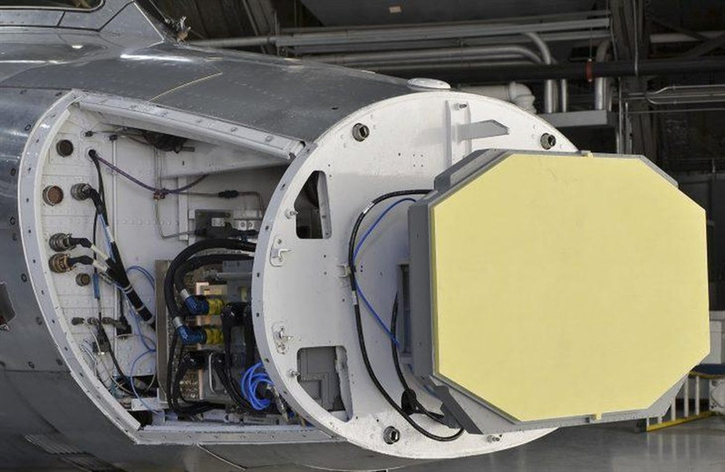 Hệ thống điện tử của F-16V Viper được tích hợp Bộ Hiển thị Trung tâm mới trong buồng lái, máy tính tác nhiệm hiện đại hóa, hệ thống kết nối dữ liệu dung lượng cao, và một số nâng cấp hệ thống tác nhiệm vụ khác, giúp tăng cường đáng kể năng lực chiến đấu của chiếc máy bay trước những mối đe dọa tiềm tàng trong môi trường tác chiến tương lai.