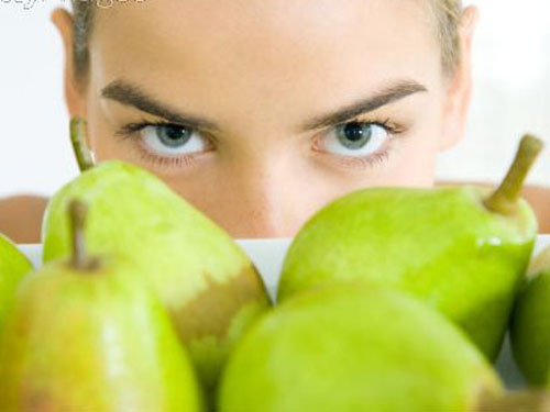 Dù tốt song cái gì nhiều quá đều không có lợi. Các nhà khoa học khuyên bạn chỉ nên uống khoảng 220ml nước ép lê hoặc thưởng thức một quả lê.