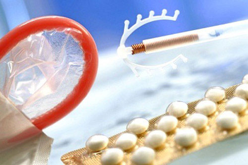 Nếu tình trạng ngứa rát bắt nguồn từ những vi khuẩn nấm gây nên. Muốn trị dứt điểm cần phải nhờ đến sự hỗ trợ của các loại thuốc đặt song cần cân nhắc nguyên nhân gây nấm, liều lượng thích hợp.