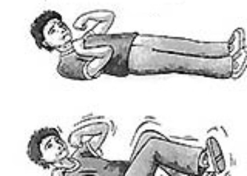 Một trong những biến chứng thường gặp nhất là viêm màng não mủ, mù, điếc, liệt tứ chi, động kinh.