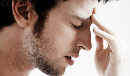 Chính vì vậy, các chuyên gia khuyến cáo bệnh nhân nên tái khám ngay lập tức nếu xuất hiện các triệu chứng như sốt, nhức đầu, mệt mỏi, ảnh hưởng đến thị lực, buồn nôn, sưng hoặc tấy đỏ dọc theo đường shunt…