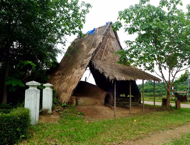 Những năm gần đây nghề gốm Phước Tích đang được khôi phục lại.