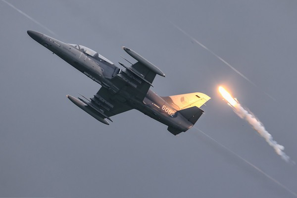 Nhà sản xuất cho biết, nếu được lựa chọn cho dự án OA-X, công ty sẽ thiết lập một dây chuyền sản xuất máy bay tại Mỹ để cung cấp khoảng 350 chiếc F/A-259 phục vụ nhu cầu của Không quân Mỹ.