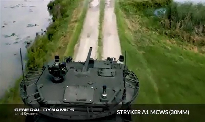 Loại xe này đã khẳng định được hiệu quả khi tác chiến ở địa hình núi. Module chiến đấu có thiết bị dẫn động điện theo 2 mặt phẳng ngang/đứng và thiết bị ổn định vũ khí kỹ thuật số 2 mặt phẳng. BTR-82A được trang bị máy vô tuyến điện tuyệt mật thế hệ 5 cùng các thiết bị quan sát tổng hợp. Thiết bị này khả năng là máy ngắm hỗn hợp ngày đêm TKN-4GА (TKN-4GA-02) mà báo chí Nga vẫn nhắc tới.